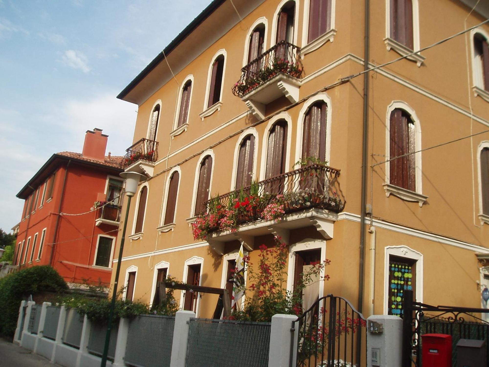 Perla B&B Lido di Venezia ภายนอก รูปภาพ